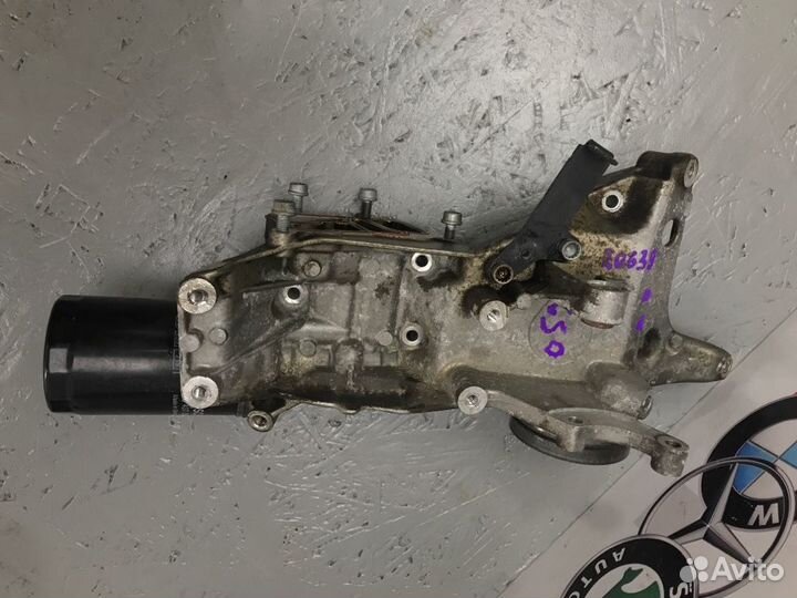 Кронштейн генератора Audi A5 8T cdnc 2011