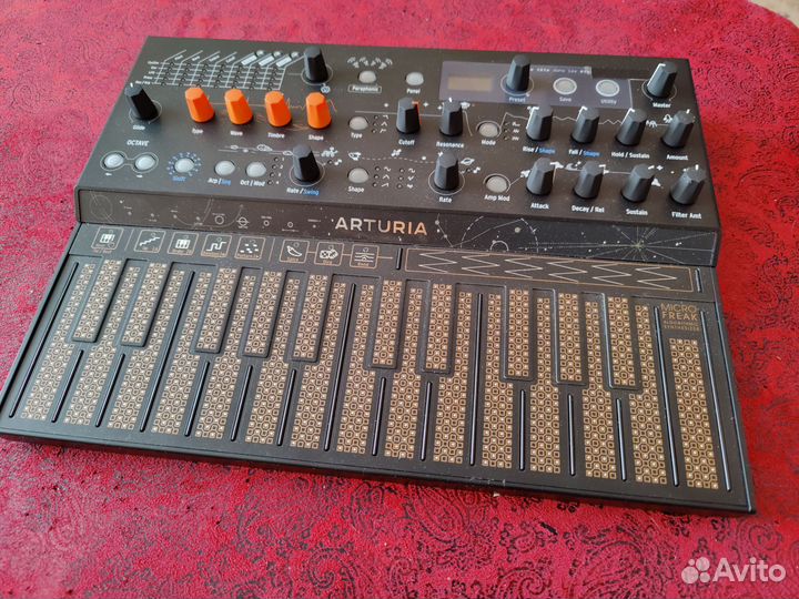 Arturia Microfreak Stellar Edition