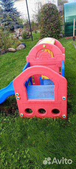 Детский игровой комплекс с горкой