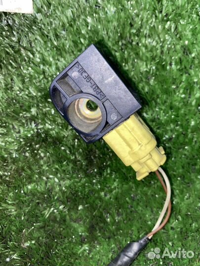 Датчик удара Ford Fiesta CBK 2S6T14B006AE