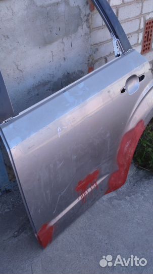 Дверь задняя левая Subaru Forester