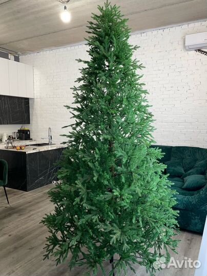 Елка литая новая