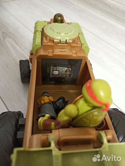 Вагон метро на дист. управлении Черепашек Ниндзя