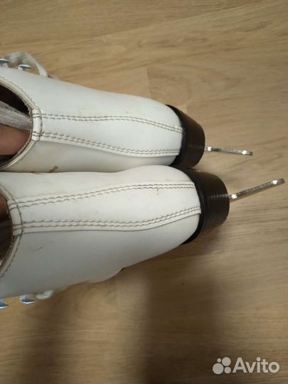 Коньки фигурные graf 31