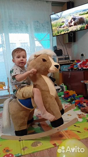 Детская качалка лошадь