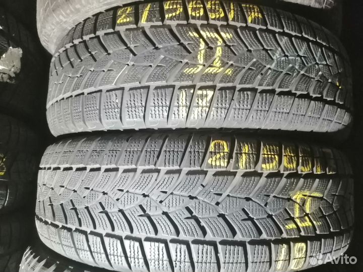 Goodyear UltraGrip Performance Gen-1 215/65 R17