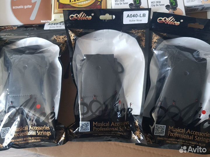 Комплектующие для гитар, струны, чехлы, тюнеры, ре