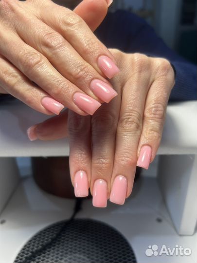 Мастер маникюра и педикюра, брови