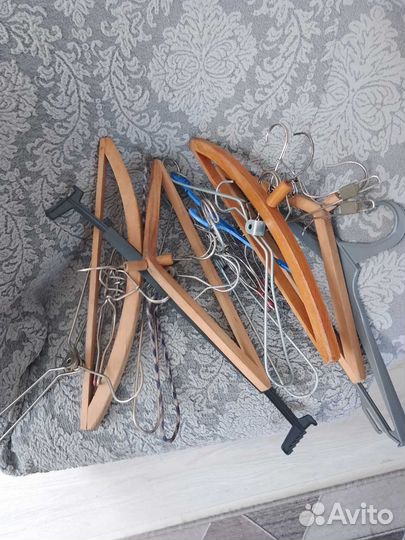 Плечики для одежды