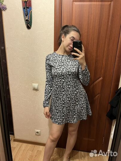 Платье женское