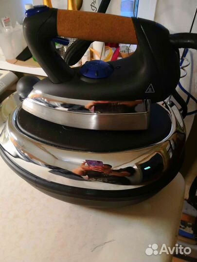 Утюг с парогенератором промышленный