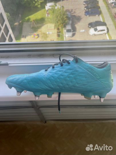 Бутсы nike tempo legend