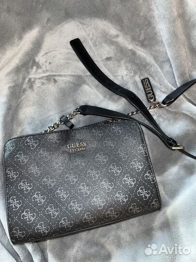 Сумка женская через плечо guess