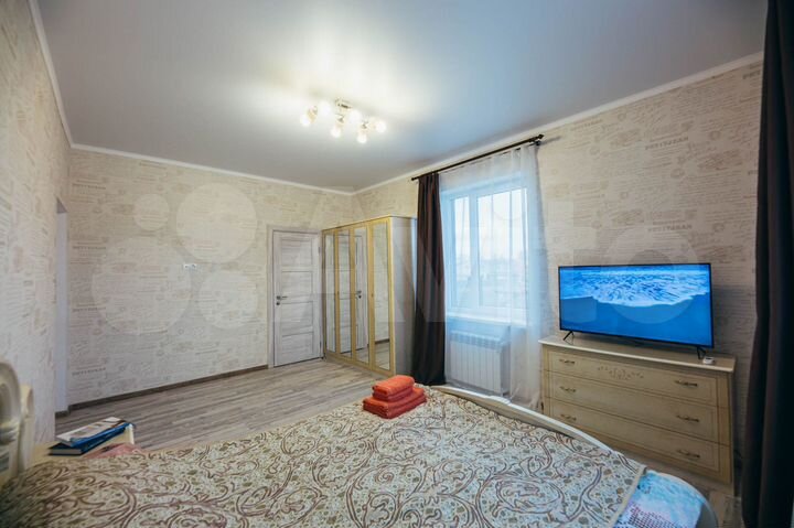 Комната 18 м² в 5-к., 1/2 эт.