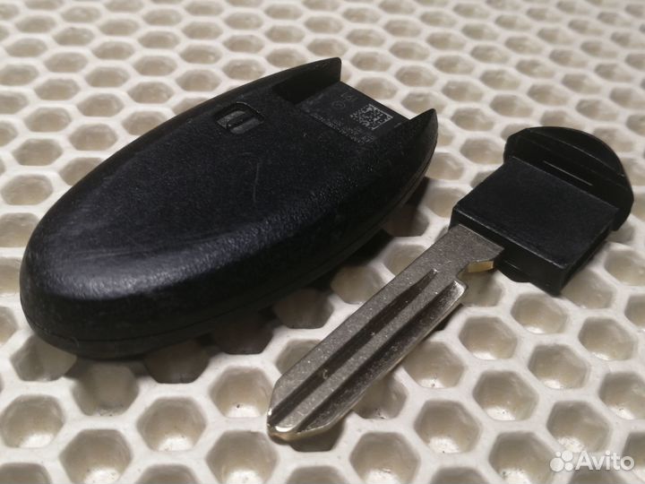 Nissan Smart Key Continental S180144102 433,92 MHz