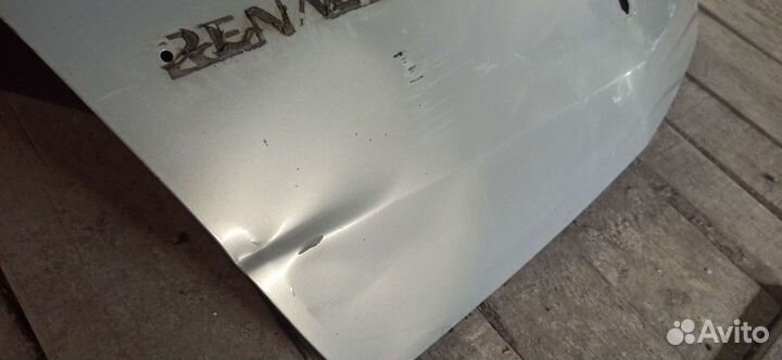 Рено Логан крышка багажника