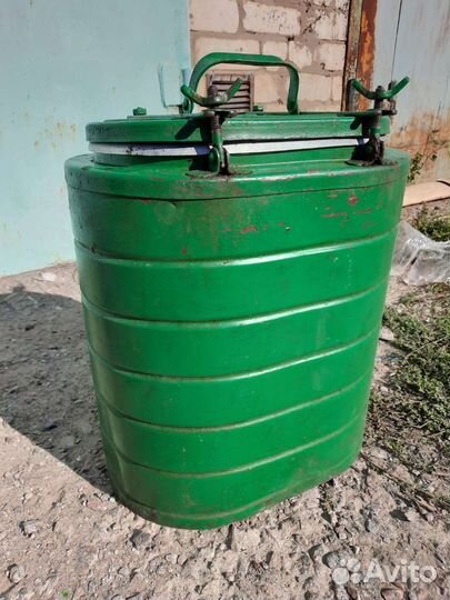 Продам термос для горячей пищи(тнп-12)