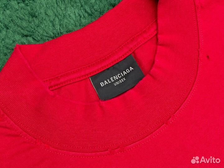 Футболка Balenciaga