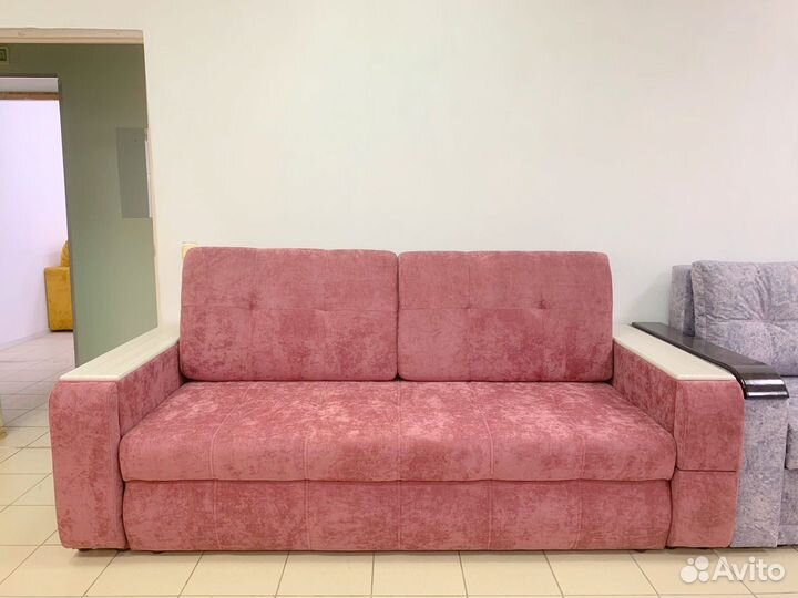 Диван + столик от производителя