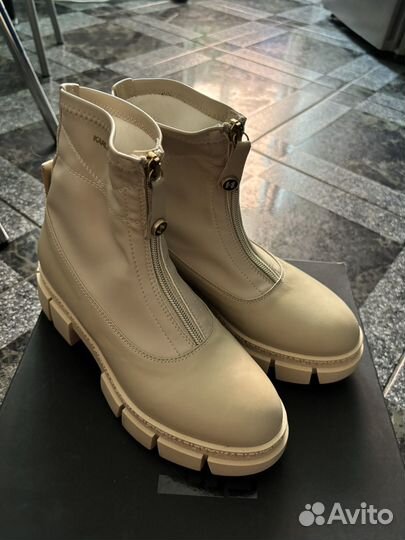 Ботинки женские karl lagerfeld 37