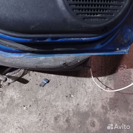 Дверь задняя левая Kia Picanto SA