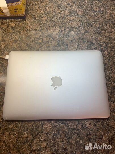 Ноутбук Apple macBook air 13 Early 2014