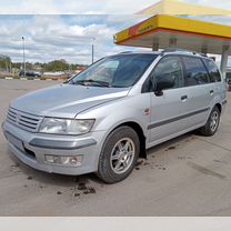 Mitsubishi Space Wagon 2.4 MT, 1998, 300 000 км, с пробегом, цена 550 000 руб.