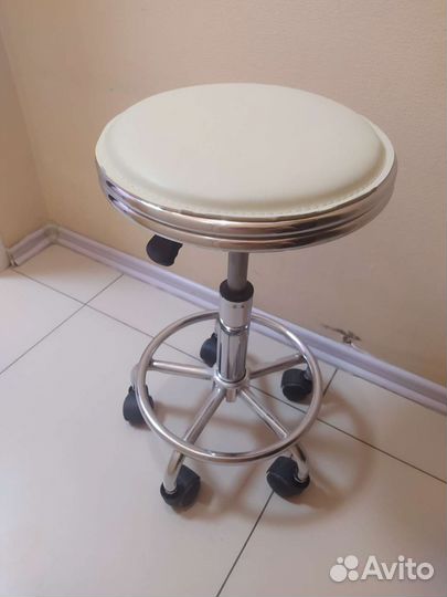 Стул для мастера бу