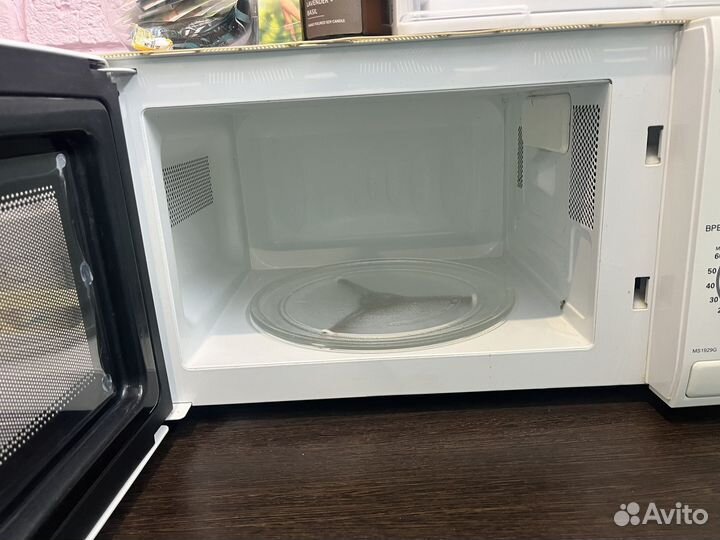 Микроволновая печь бу рабочая