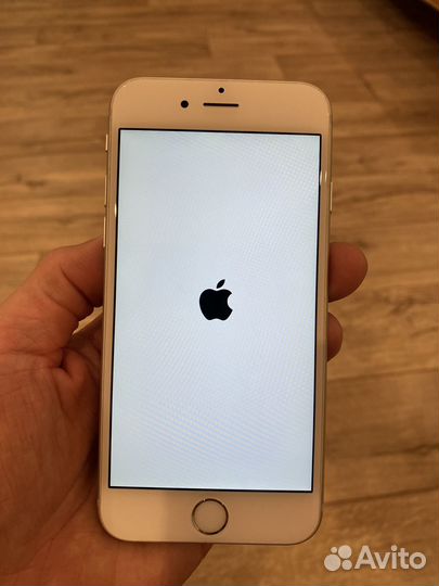 iPhone 6S, 32 ГБ