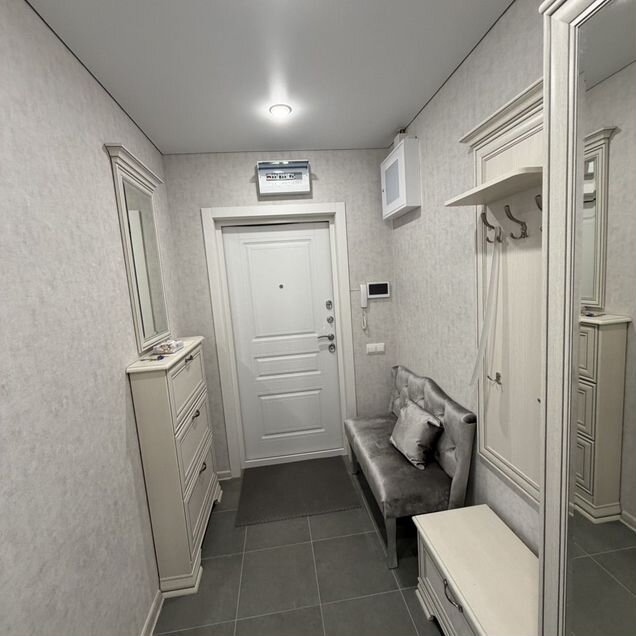 2-к. квартира, 52 м², 8/25 эт.