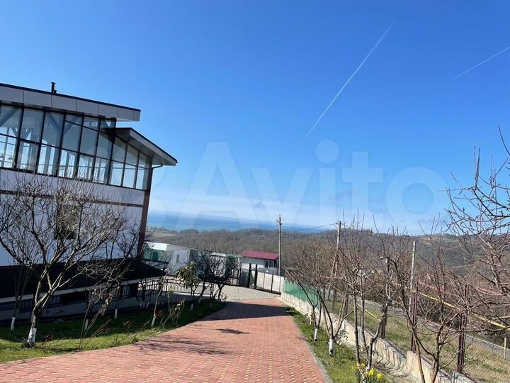 Дом 480 м² на участке 40 сот.