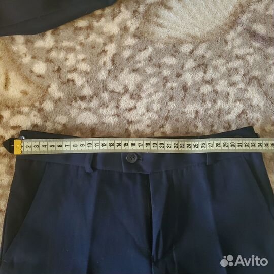 Школьный костюм двойка и рубашка140-146