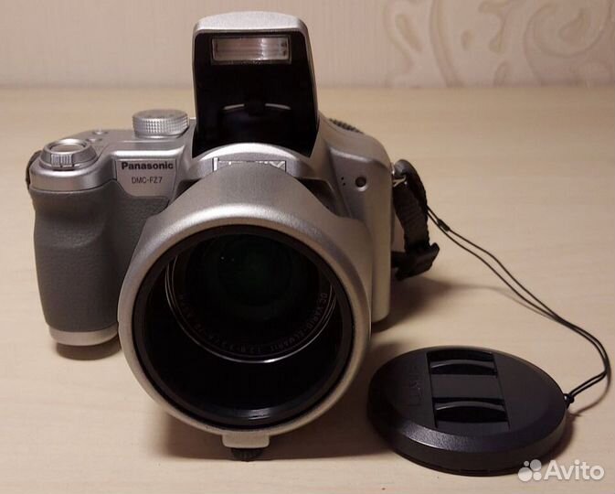 Panasonic DMC-FZ7 в полном комплекте