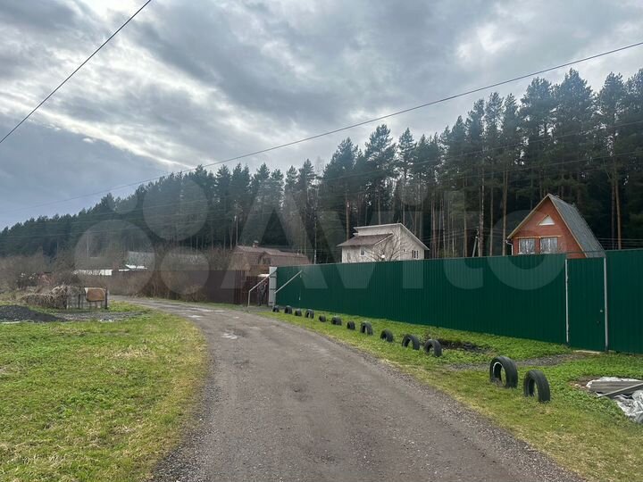 Дом 33 м² на участке 6 сот.