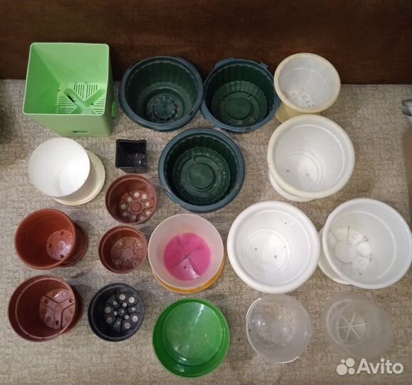 Горшки под цветы 19шт