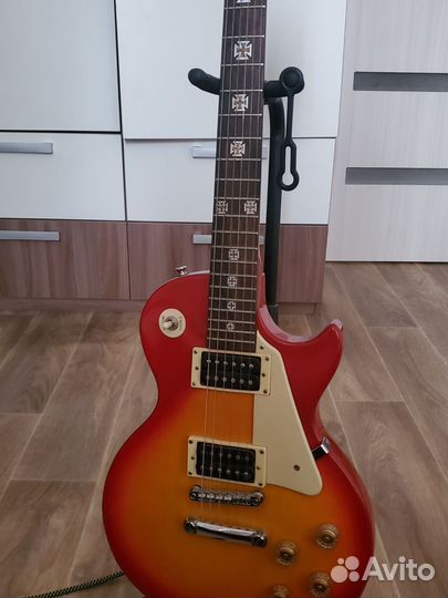 Электрогитара epiphone les paul 100