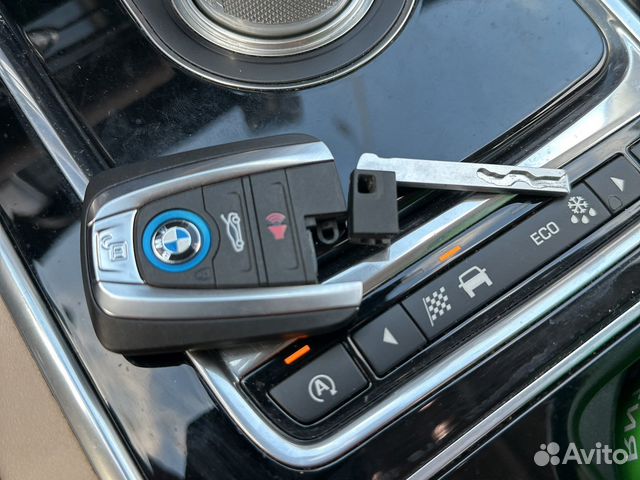Ключ BMW i3 оригинал б/у США