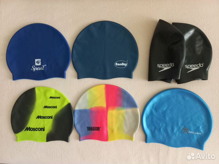 Шапочки для бассейна