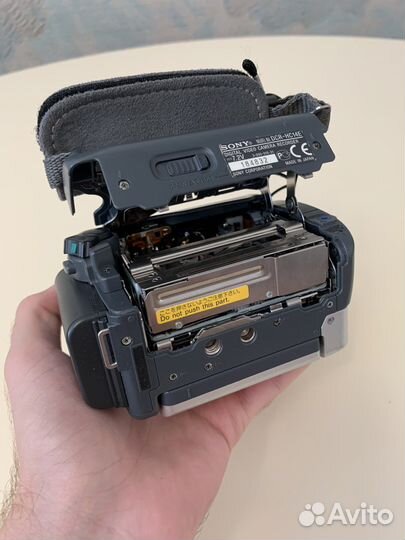 Видеокамера sony DCR-HC14E