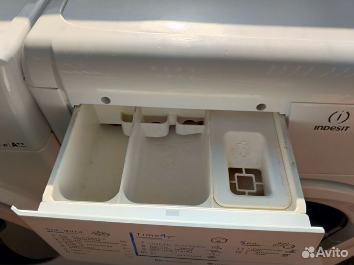 Стиральная машина indesit 5 кг wise10