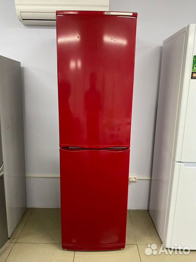 Холодильник 
