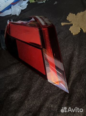Задний левый фонарь на VW Tiguan 2016-2020