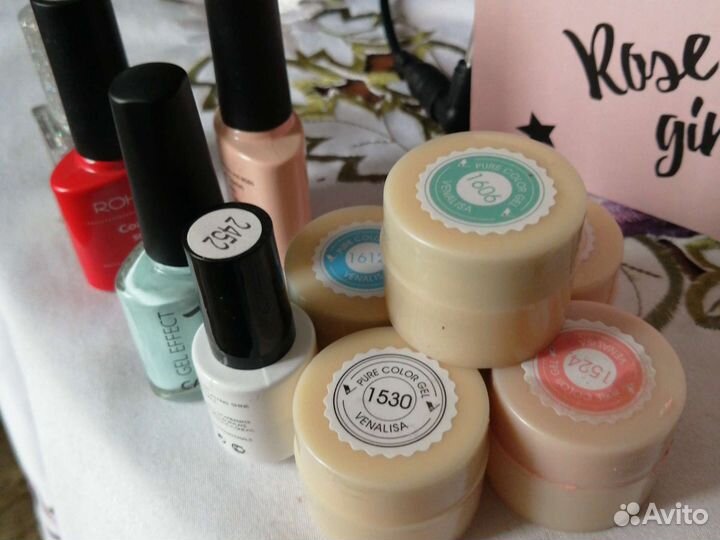 Продаю гель Лаки для маникюра