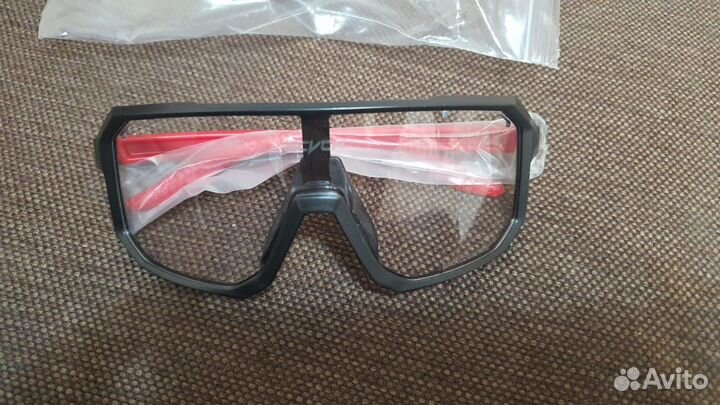 Велосипедные фотохромные очки с автозатемнением