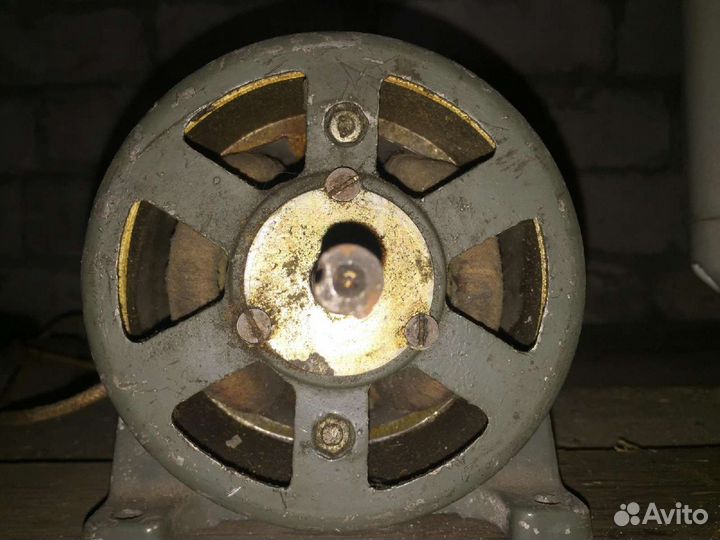 Двигатель 220 вольт