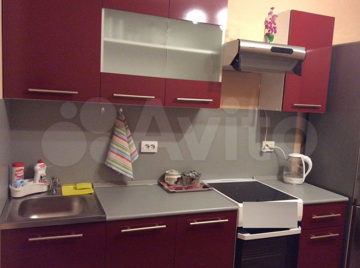 1-к. квартира, 42 м², 4/9 эт.