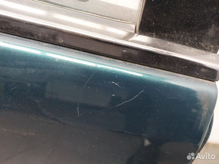 Дверь правая задняя Mercedes C W202