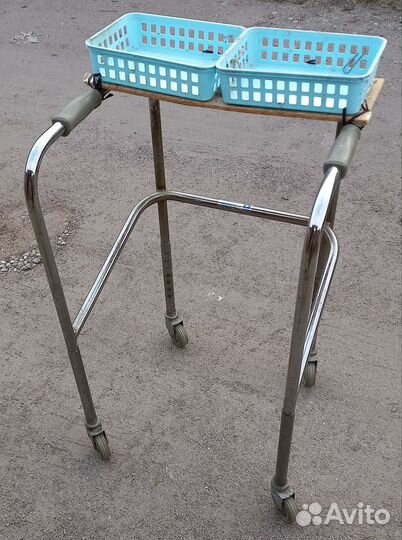 Ходунки для пожилых людей на колесиках бу