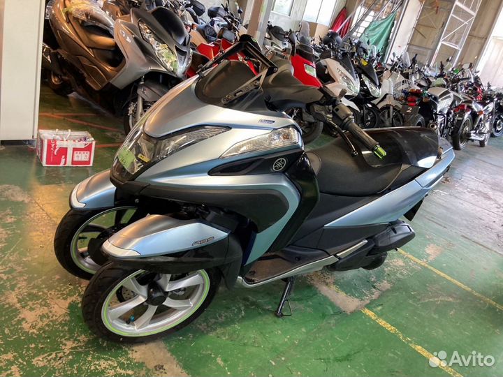 Максискутер Yamaha TriCity 125 ABS